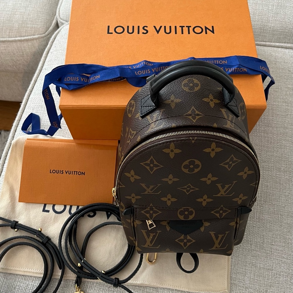 AUTHENTIC Louis Vuitton Palm Springs Mini backpack EXCELLENT condition!